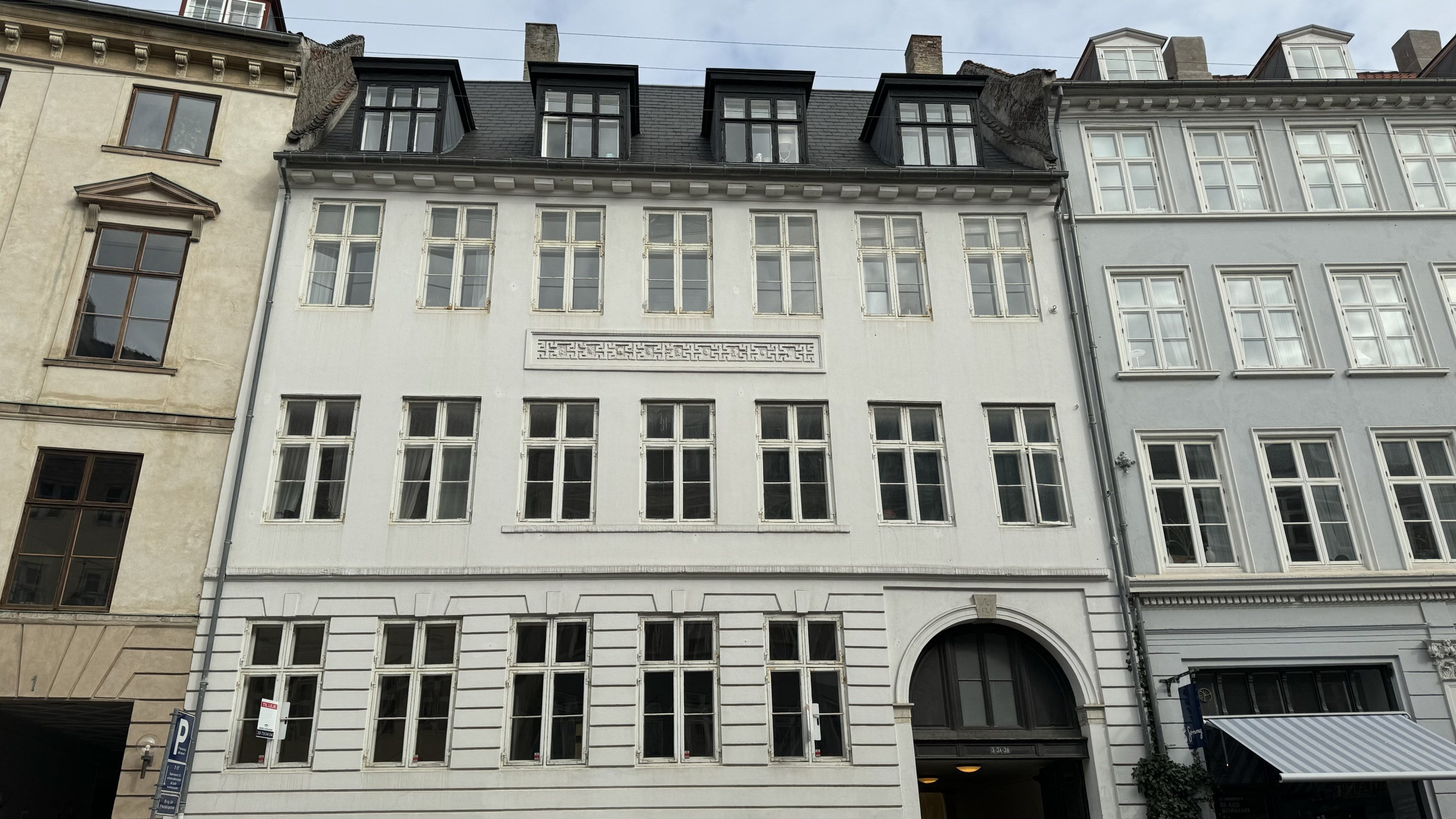 Rådhusstræde 3, 1466 København K
